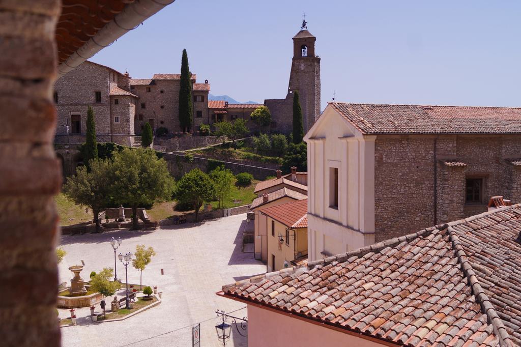 Hotel Dimora Della Fonte à Greccio Extérieur photo